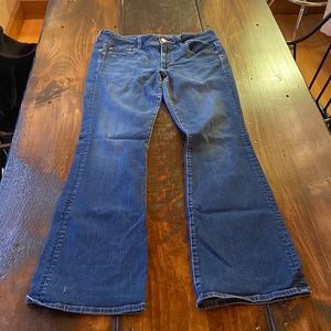 American Eagle kick boot jeans size 12